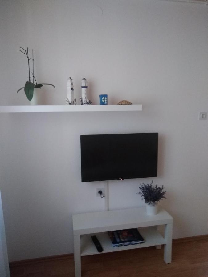 Apartman Martin セニ エクステリア 写真